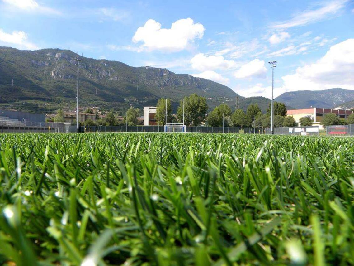 brescia-botticino-il-primo-campo-in-erba-sintetica-polivalente-per-calcio-rugby_04