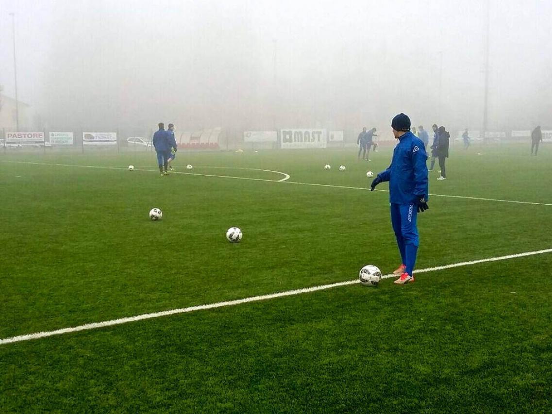 allenamento-sul-terreno-sintetico-di-flero-per-il-brescia-calcio