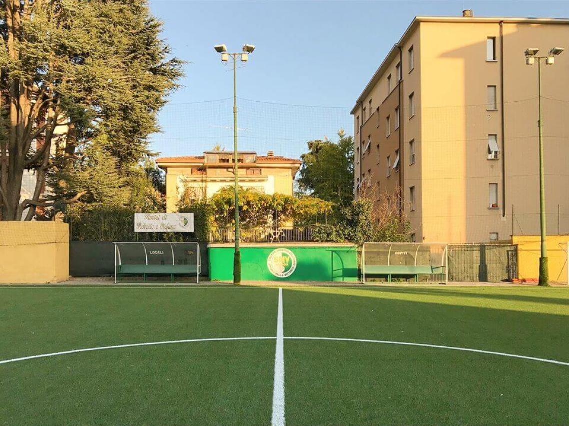 il-nuovo-campo-in-erba-sintetica-realizzato-mast-sport-a-brescia-per-la-parrocchia-di-santa-maria-vittoria_06