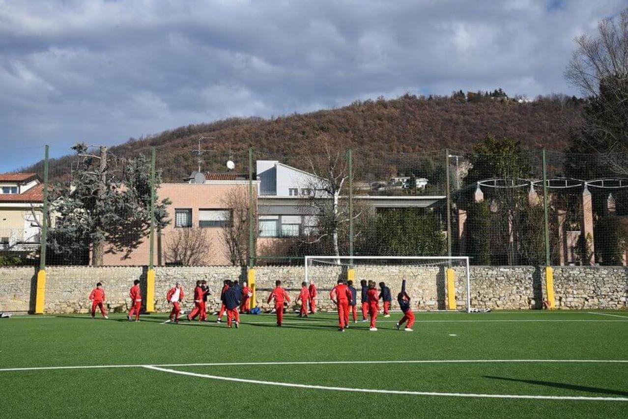 l-inaugurazione-del-nuovo-campo-all-oratorio-della-parrocchia-san-gaudenzio-a-mompiano-brescia_01