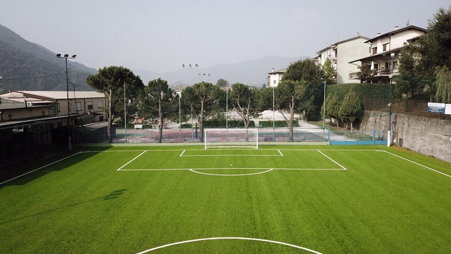 lumezzane-il-campo-calcio-dell-oratorio-san-filippo-neri-lumezzane-pieve-la-parrocchia-piu-antica-della-valle_03