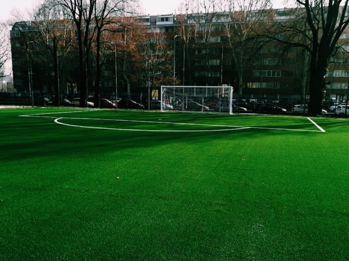 milano-il-campo-del-collegio-universitario_02