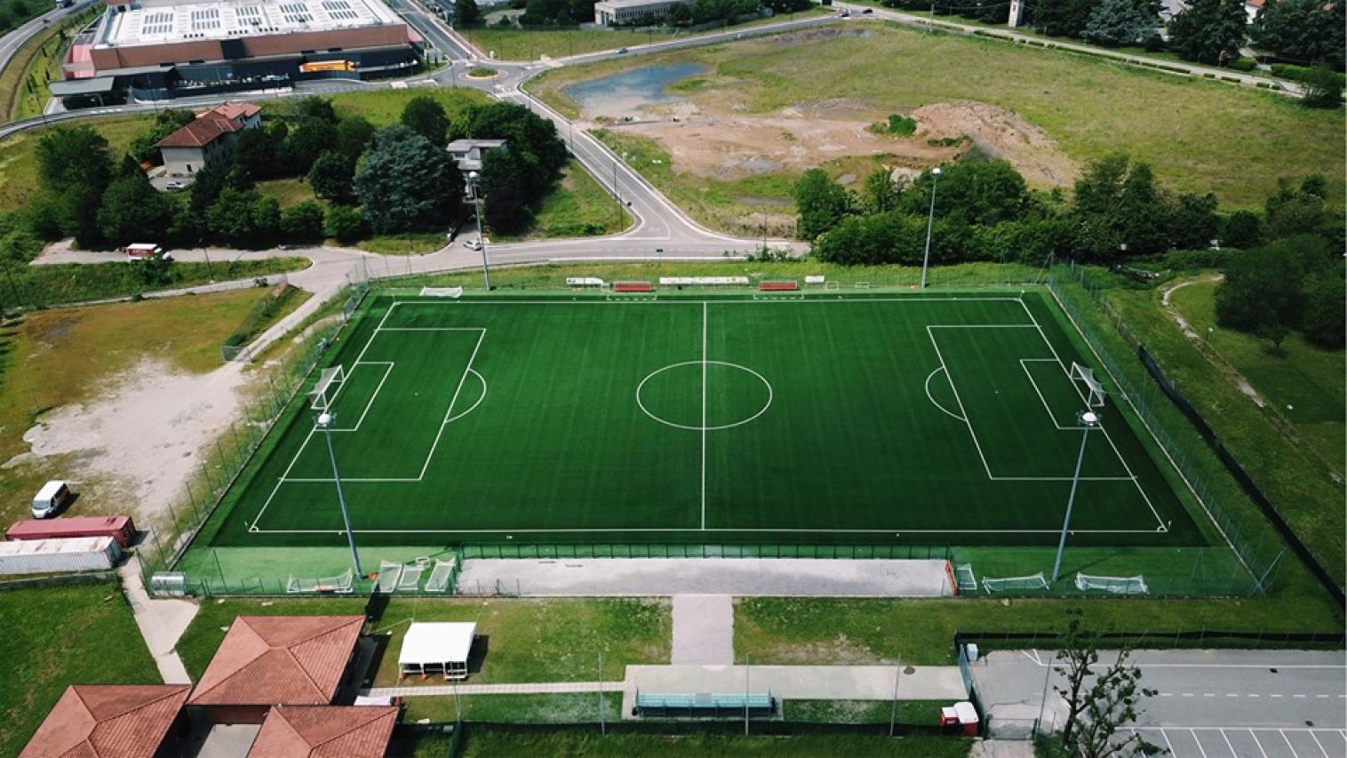 vimercate-il-meraviglioso-centro-sportivo-visto-con-l-ausilio-del-nostro-drone_07