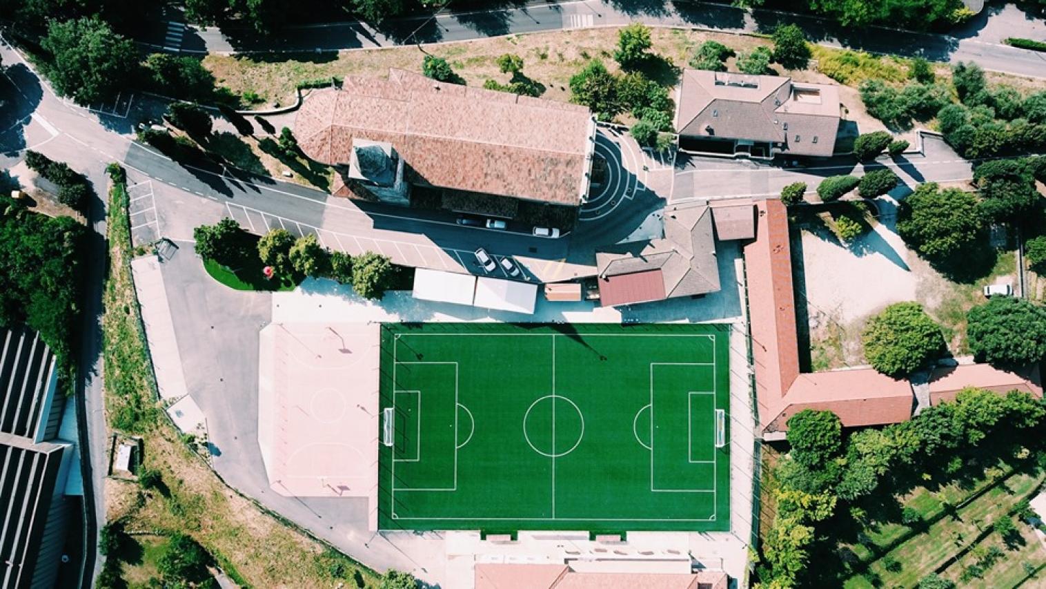 un-piccolo-gioiello-il-nuovo-campo-di-roé-vociano-donato-dalla-famiglia-niboli_01