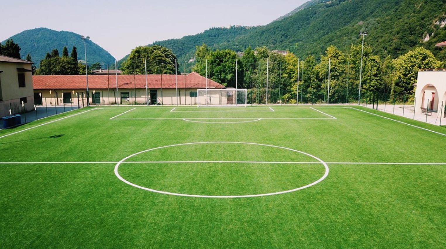 un-piccolo-gioiello-il-nuovo-campo-di-roé-vociano-donato-dalla-famiglia-niboli_02