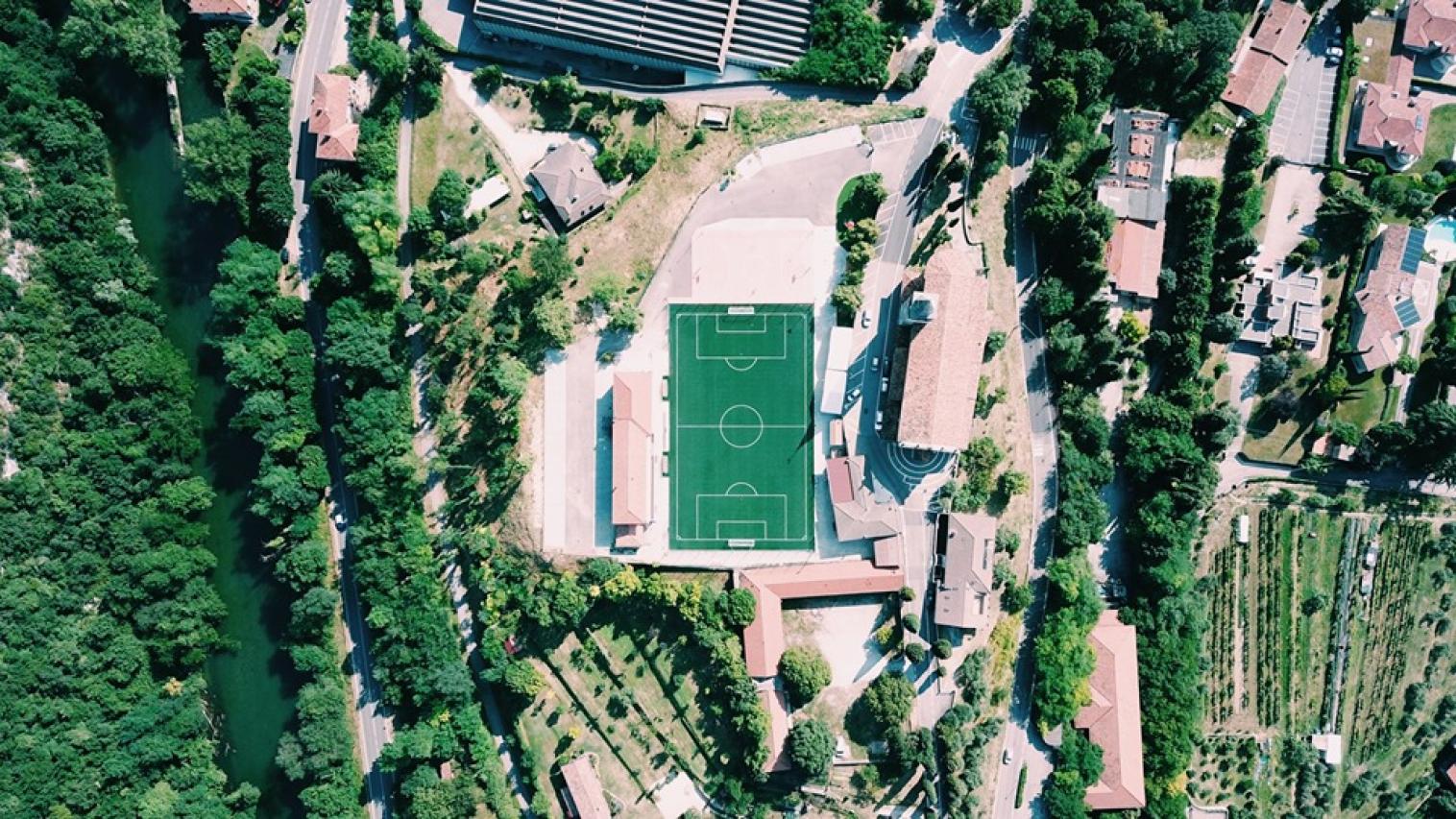 un-piccolo-gioiello-il-nuovo-campo-di-roé-vociano-donato-dalla-famiglia-niboli_04