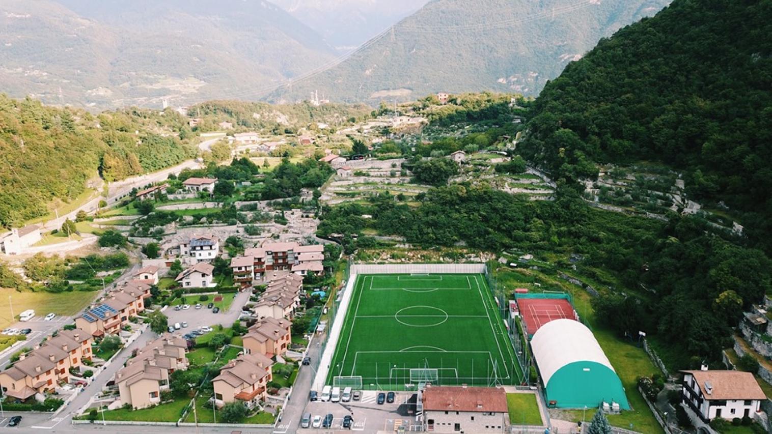 val-camonica-la-nuova-avanzata-struttura-sportiva-del-bienno-calcio_01